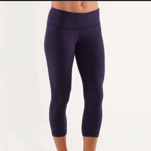 Sold ☄️Lululemon Wunder Under Crop in Deep Indigo